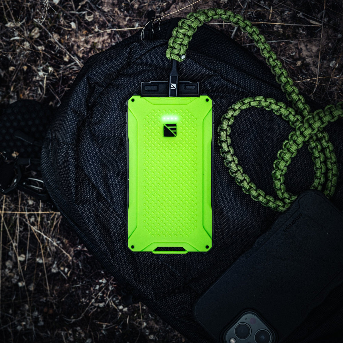 Dark Energy Poseidon Pro - Green power bank with a lanyard