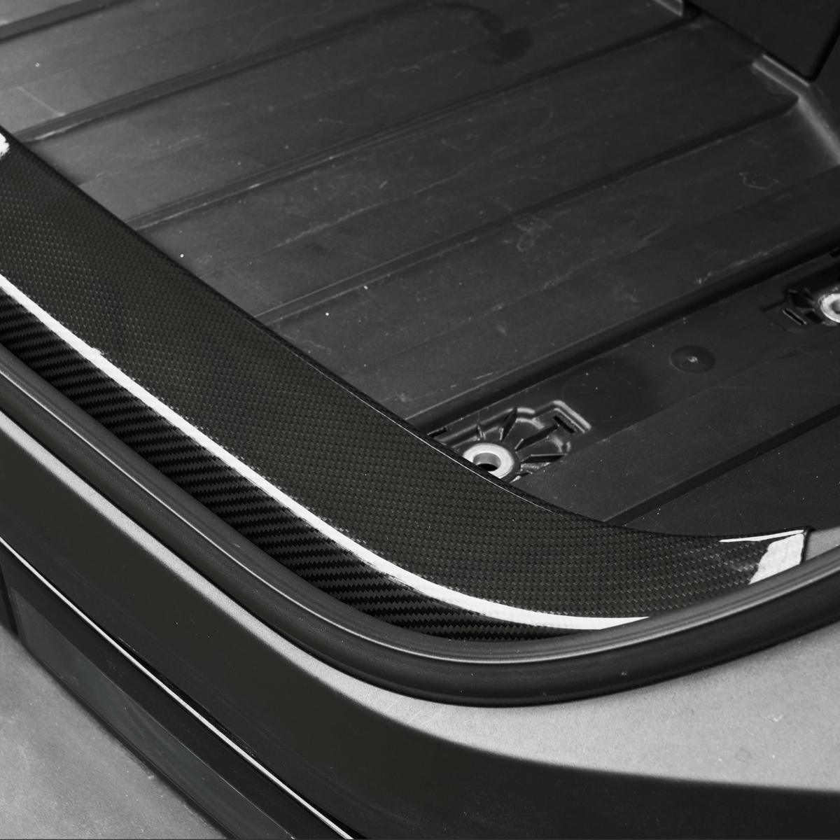 [Real Carbon Fiber] Front Trunk Guard Plate For Cybertruck